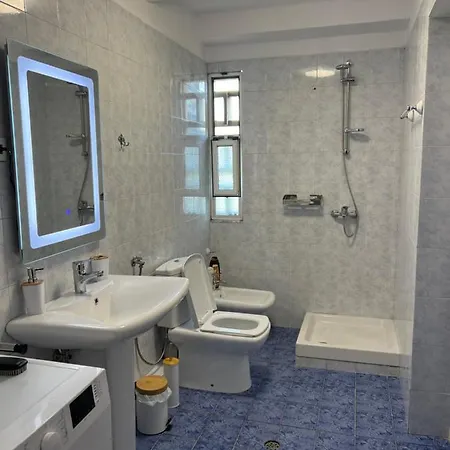 Apartament In Skanderbeg Square - Center 2 Tirana