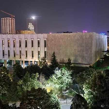 In Skanderbeg Square - Center 2 Appartement *