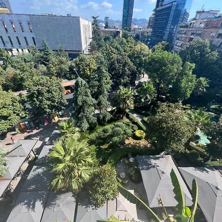 Apartman In Skanderbeg Square - Center 2 *