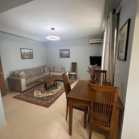 In Skanderbeg Square - Center 2 Apartman