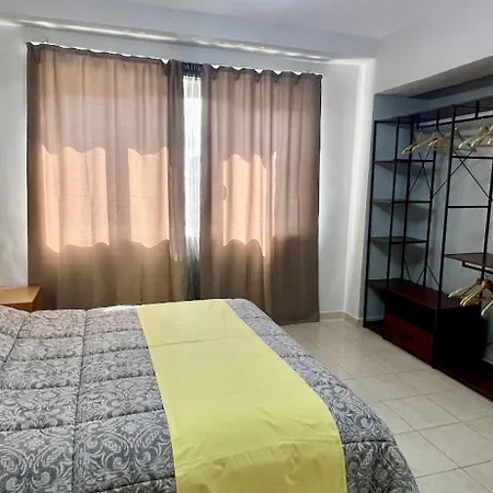 In Skanderbeg Square - Center 2 Apartamento *